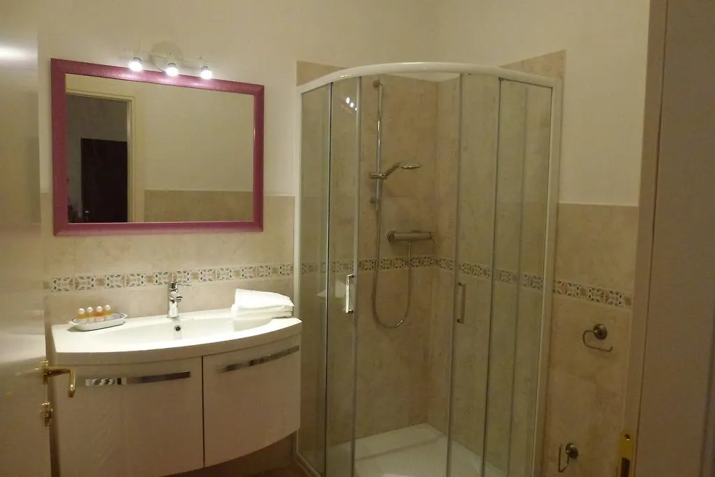 Lady Verona 2 B&B